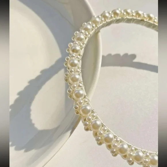 Pearl headband hair accessory - Picture 2 of 6